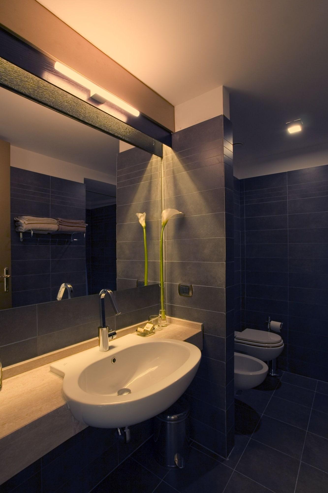 Ht Romeo Al Babuino Hotel Exterior photo